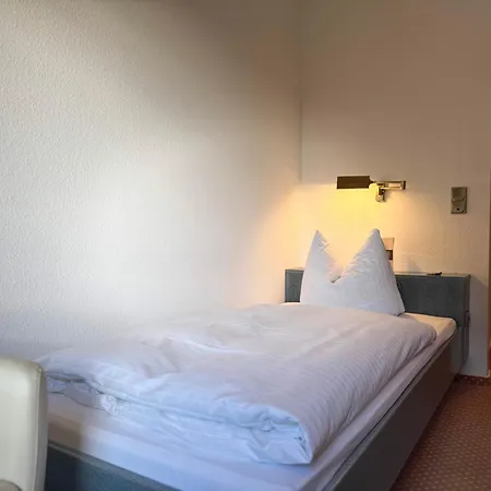 Hotel Waldhaus In *